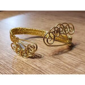 Hand Woven, Gold Tone, Nickel Free Aluminum & Copper Alloy Wire Wrapped Bracelet